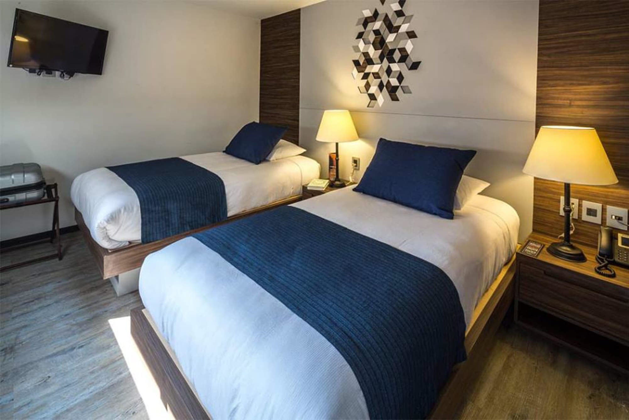 Apartahotel Flowsuites Wtc