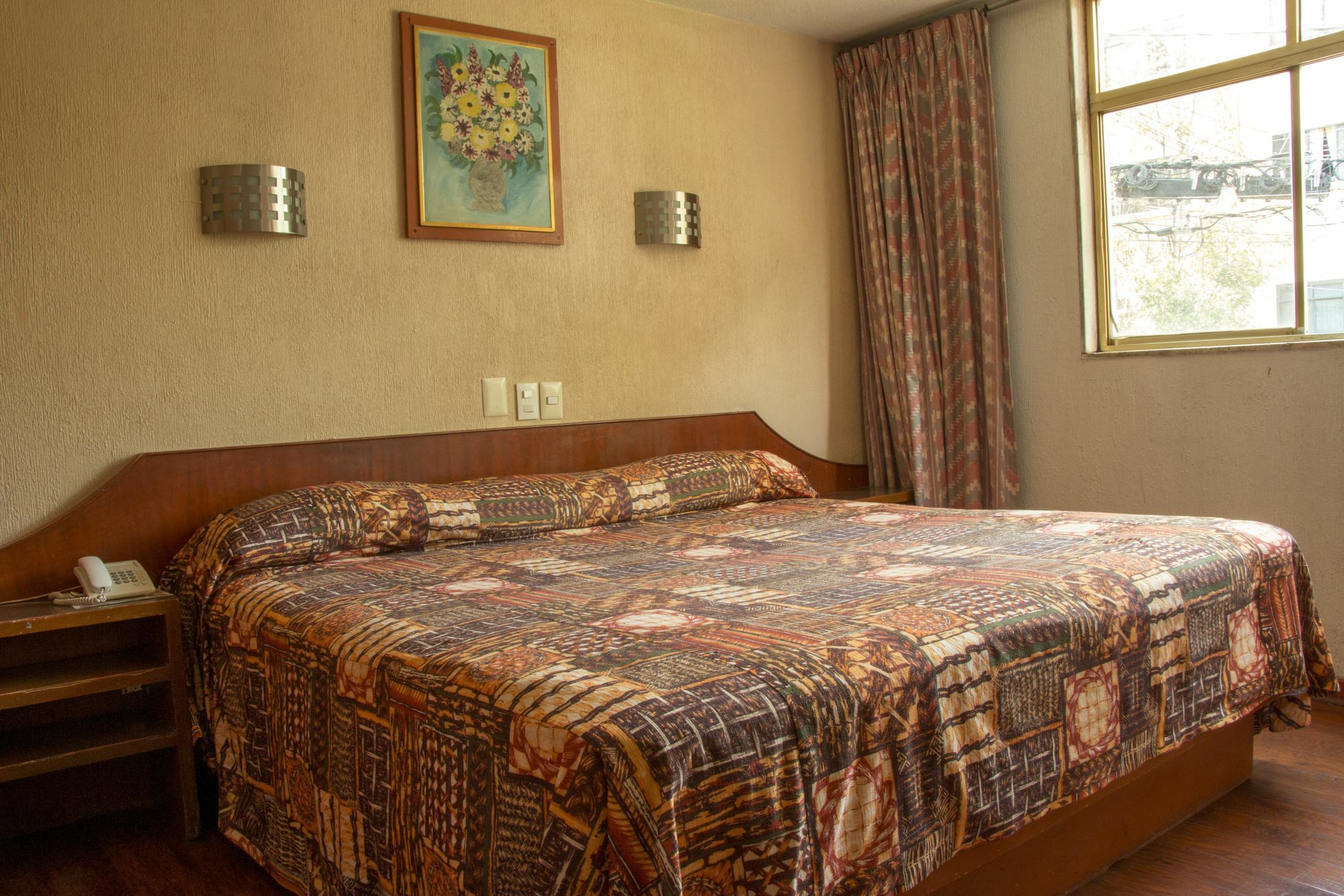 Estadio S.a Hotel 2*