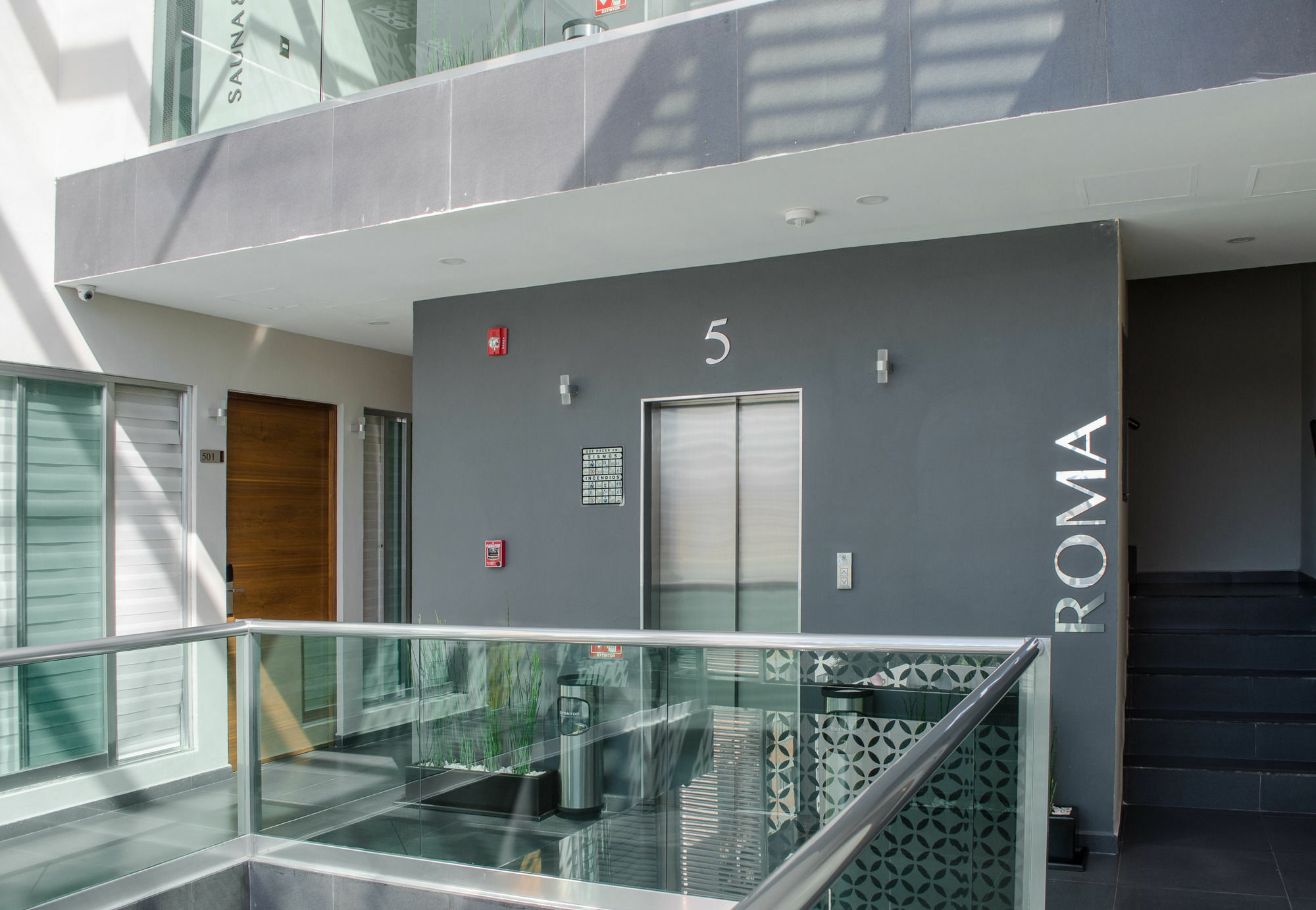 Jtowers Hotel 4*