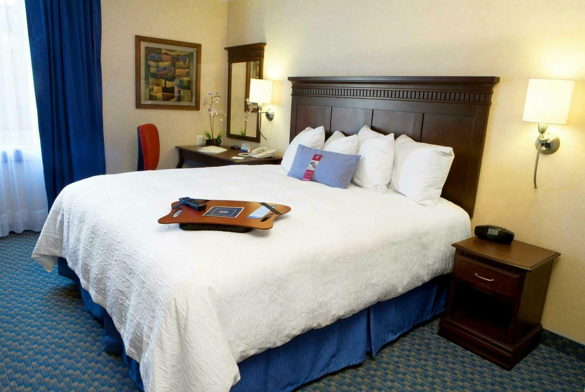 Hampton Inn&suites Mexico - Centro Historico Hotel