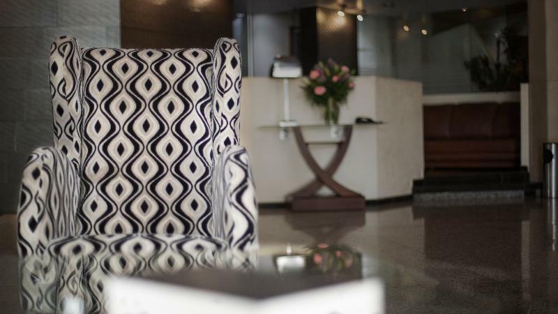 Abastos Plaza 4*