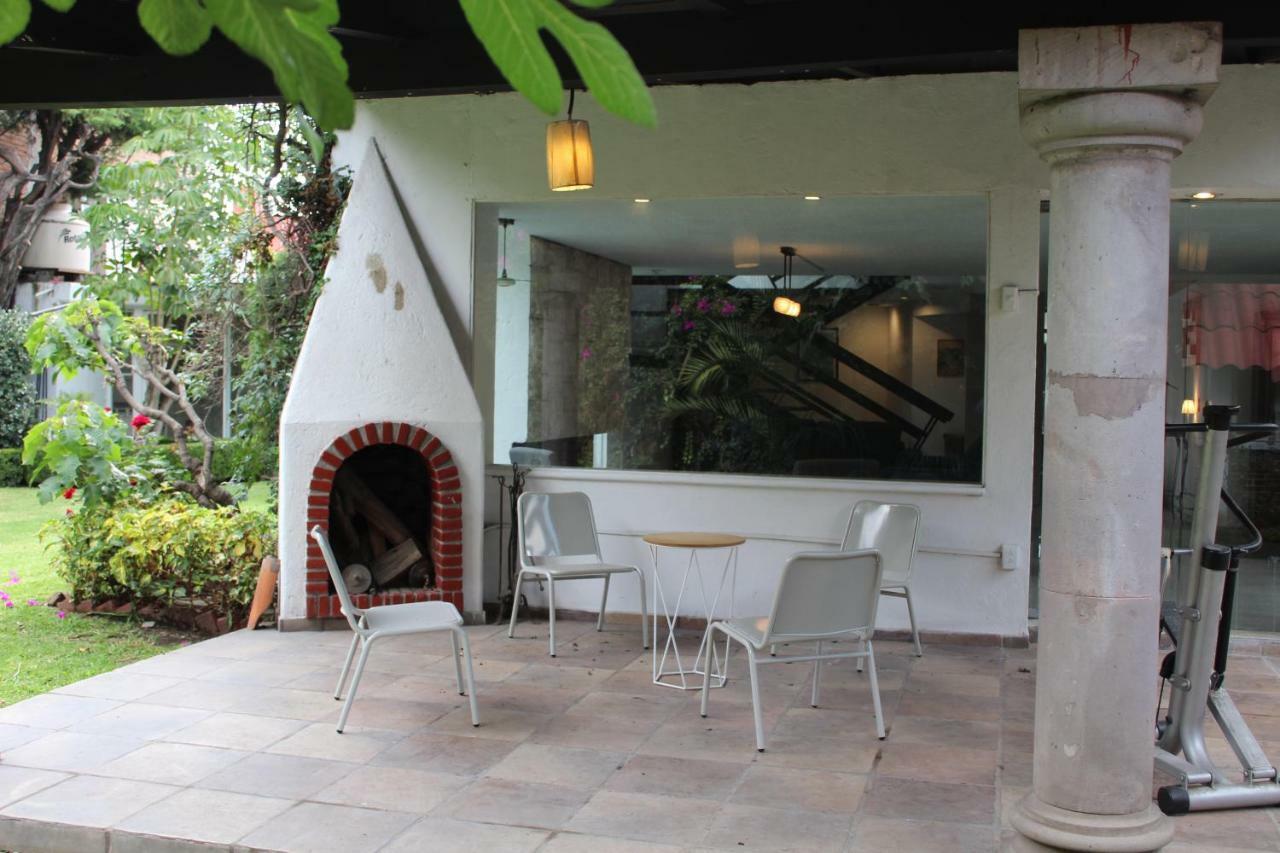 Echegaray Casa Con Enorme Jardin México DF