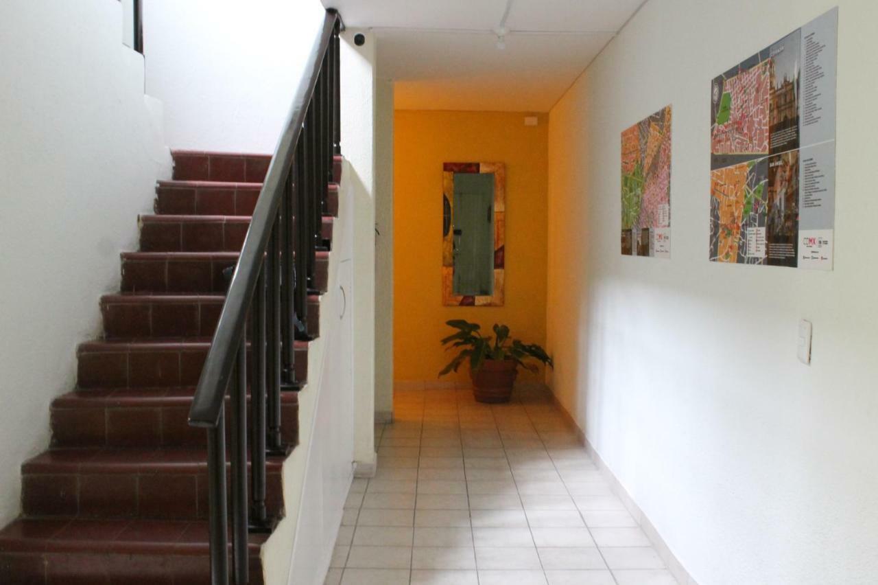 Casa Vieja. *