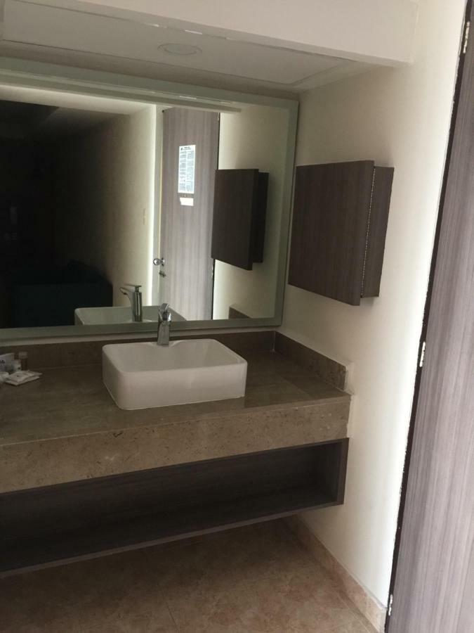 Atizapan 2* Mexico City
