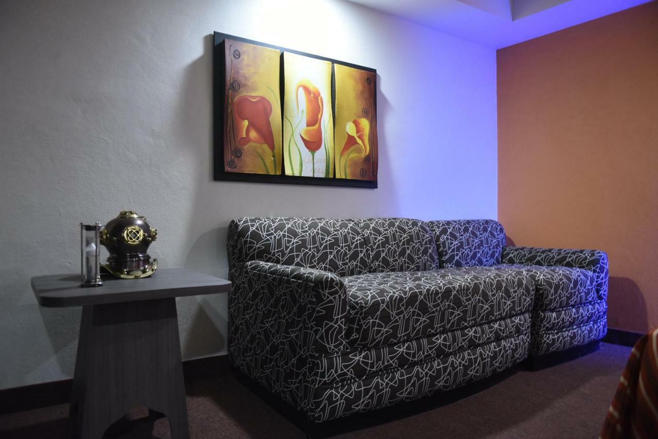Atizapan Hotel 2*