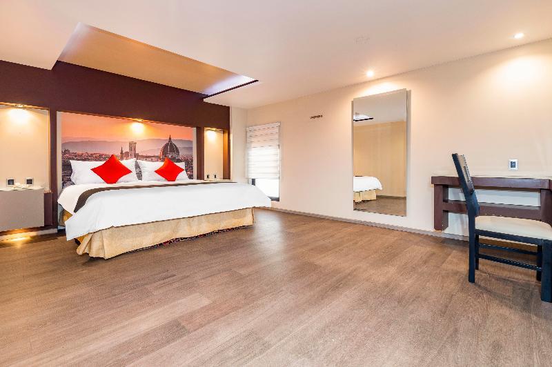 Hotel Vallejo