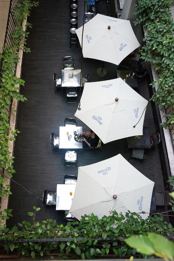 Hostal Downtown Beds *