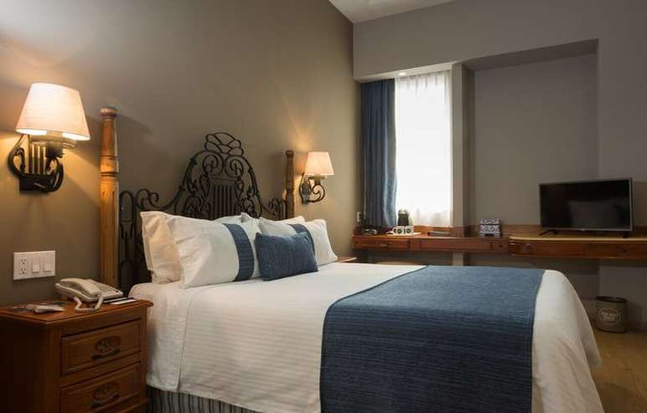 Zocalo Hotel 4*
