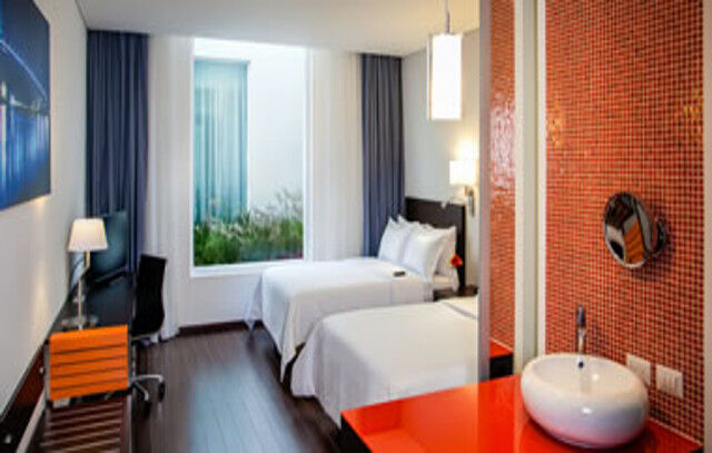 Fiesta Plaza Aeropuerto Hotel 4*