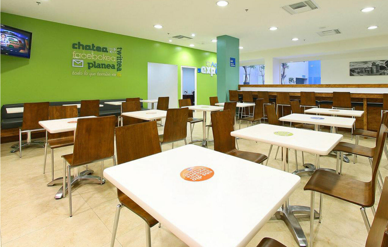 One Ciudad De Patriotismo Hotel