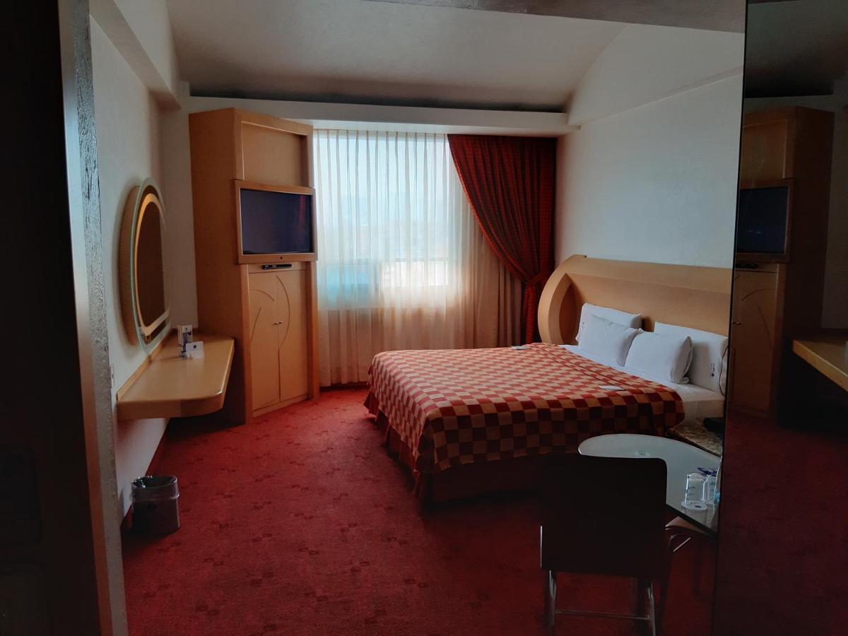Hotel Auto Legaria