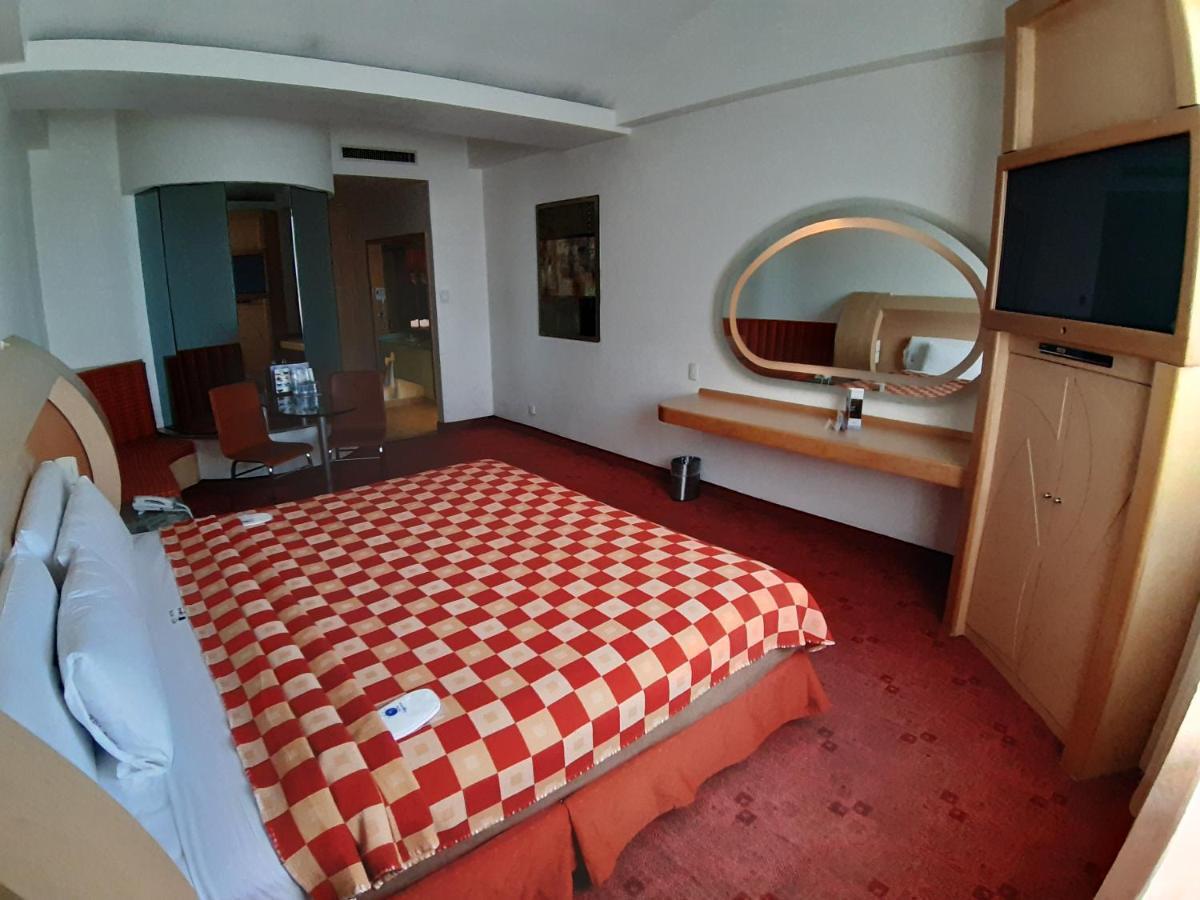 Hotel Auto Legaria