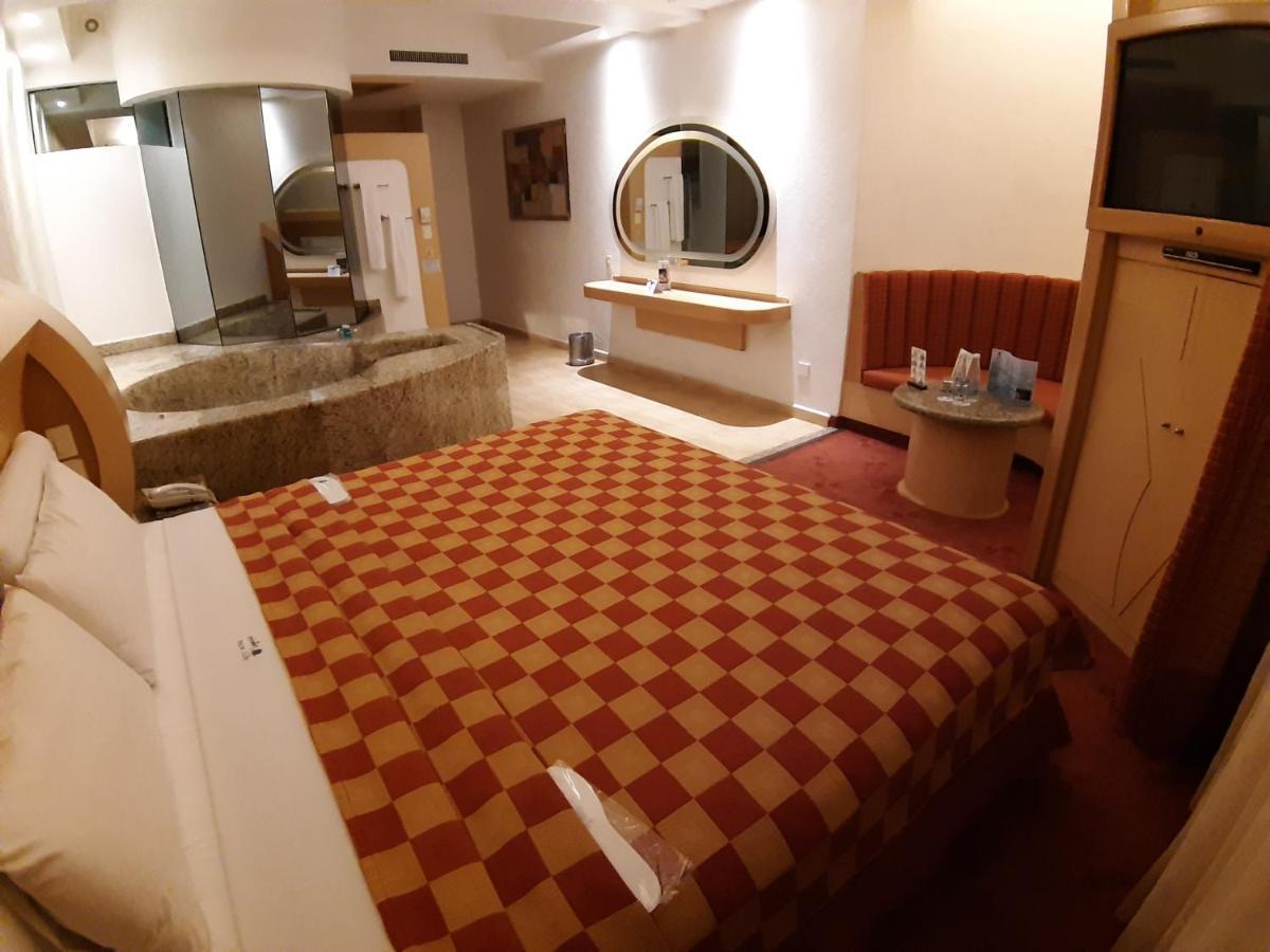 Hotel Auto Legaria 4*