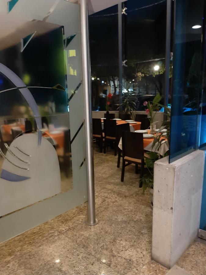 Auto Legaria Hotel