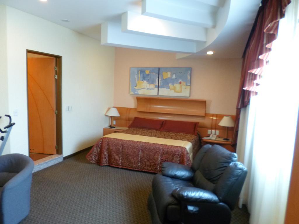 Hotel Mandarín Cartón 2*