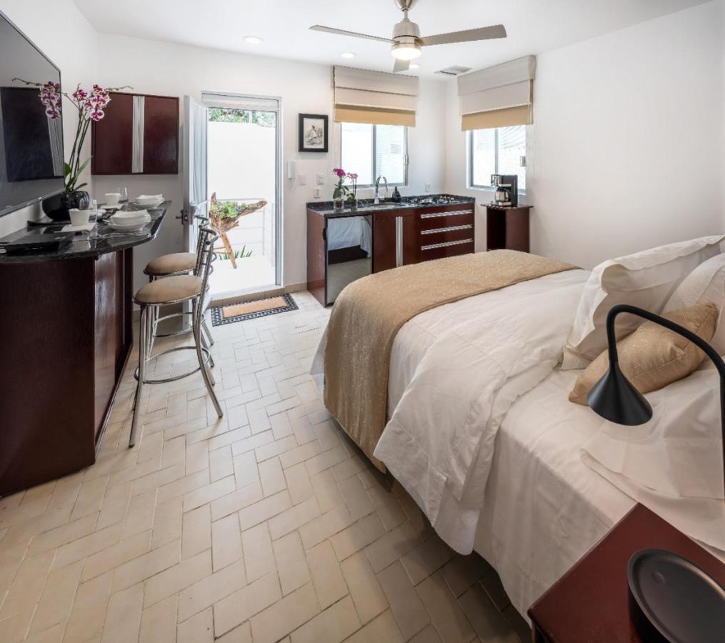 Pensión Porterfield Suites