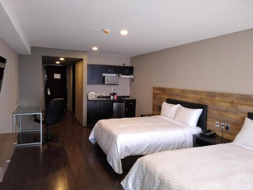 Elite 47 & Suites Hotel 4*