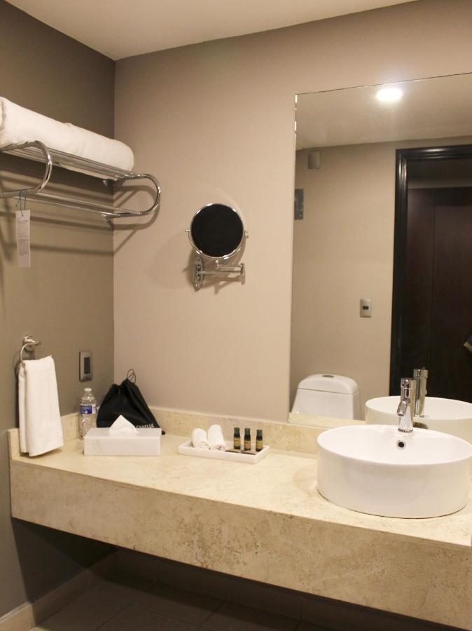 Elite 47 & Suites 4*
