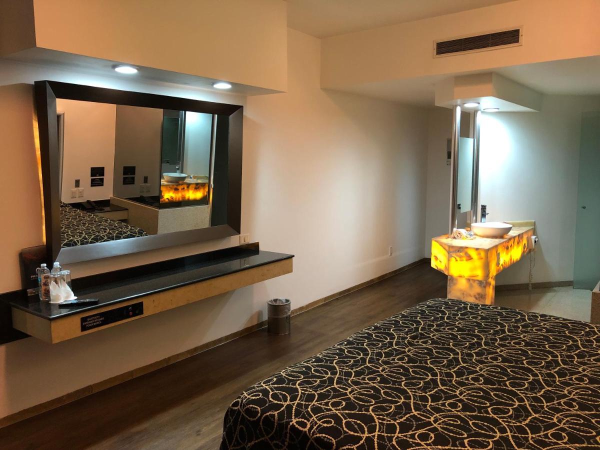 Hotel Hotel&villas Pasadena Impuestos No Incluidos El Pago Es Directamente En El México DF