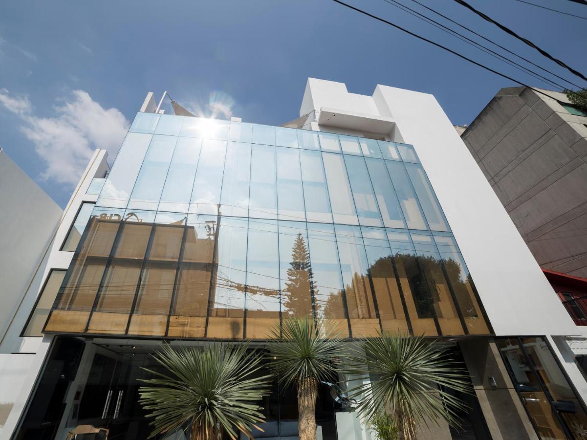 Hotel Arboleda 215