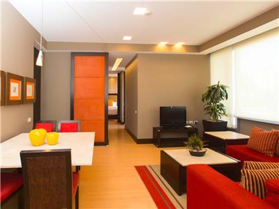 Aparthotel Hausuites 4*