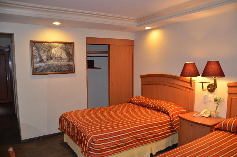 San Diego Hotel 3*