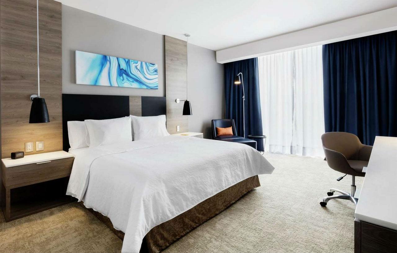 Hilton Garden Santa Fe Hotel Mexico City