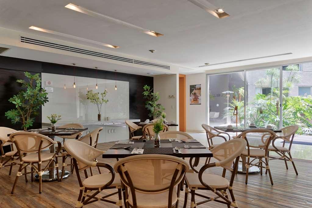Hotel Ventura & Interlomas Mexico City