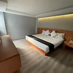 Hotel El Senador