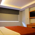 Hotel El Senador