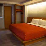 Hotel El Senador