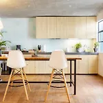 Chic And Minimalist Loft