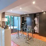 Grand Cinema & Jacuzzi Appartment