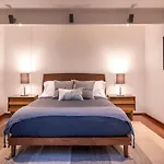 Grand Cinema & Jacuzzi Appartment