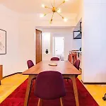 New Amsterdam St Condo Parque Mexico 5-Min Walk