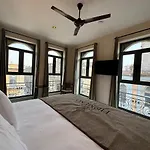Master Suite Steps From Bellas Artes