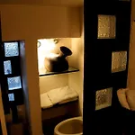 Aztic Hotel And Executive Suites