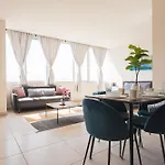 Isolda Suites Vistas Del Bosque