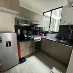 Moderno Y Acogedor Departamento