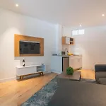 Quiet Stylish Studio, Smart Tv, Six Flags 1K