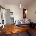 Departamento Remodelado Y Compartido En Roma Sur, Cerca Centro Medico
