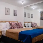 Hotel Emma