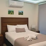 Casa Fontana Suites