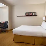 Courtyard By Marriott Mexico City Airport