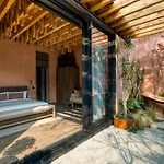 Casa Tenue