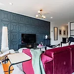 Stylish 2 Apartment Oasis With Private Balconies