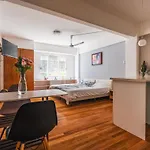 Comfortable Loft In A Great Location