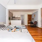 Comfortable Loft In A Great Location
