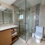 Beautiful Apartment 24-Hour Security