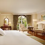 The Green Park Hotel Boutique